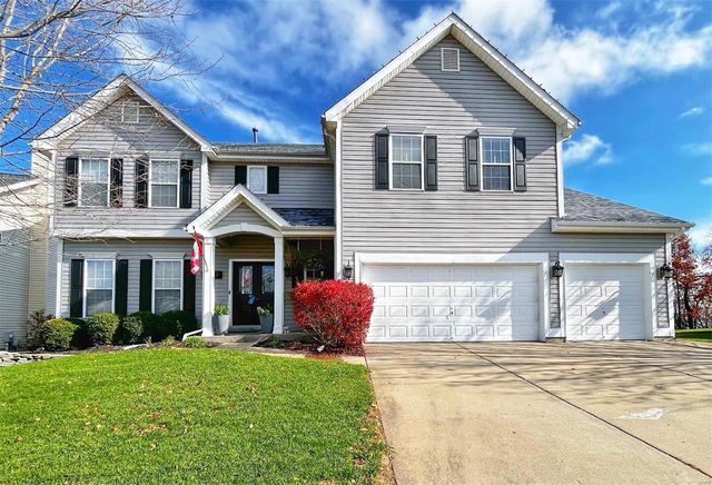 $569,000 | 522 Meramec View Drive | Eureka