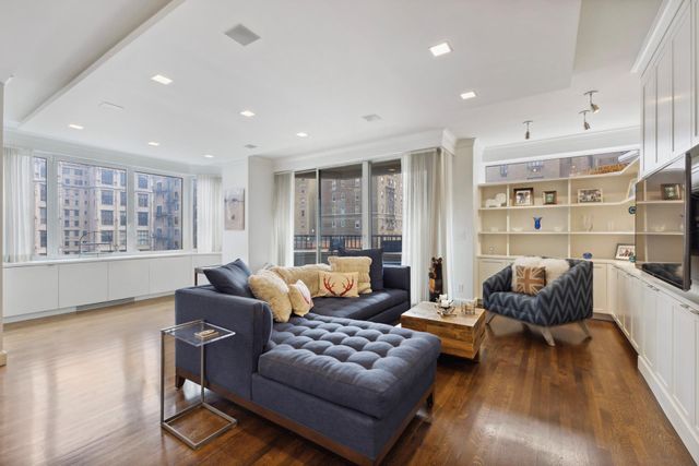 $4,000,000 | 22 West 66th Street, Unit 10 | Upper West Side