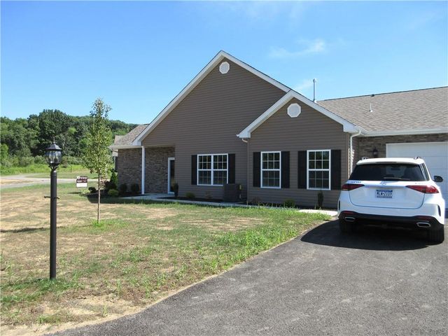 $320,000 | 170 Clearwater Drive | Franklin Township - Beaver County