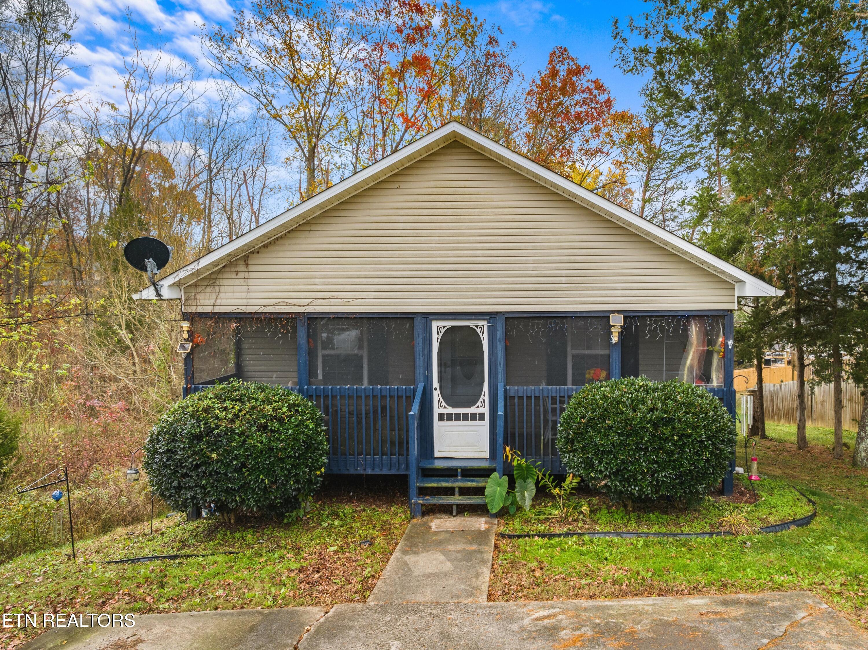 001-2506GrottoLn-Sevierville-37876-SMALL