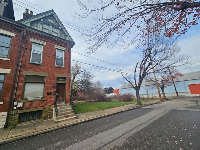 $136,000 | 1919 Manhattan Street | Manchester