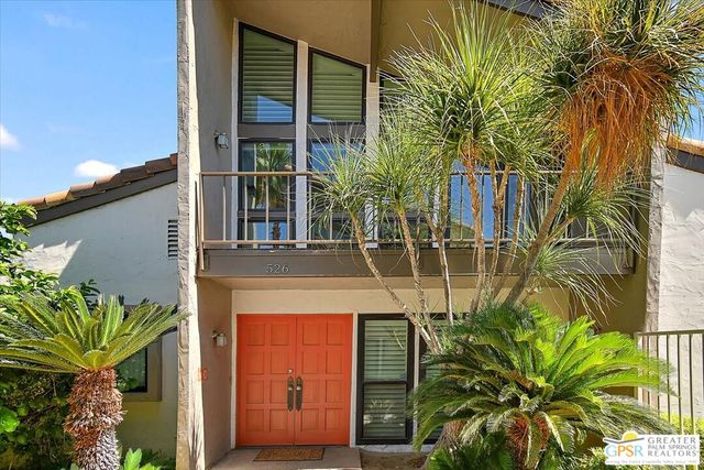 $578,000 | 526 South Sunrise Way, Unit 31 | Palm Springs South End