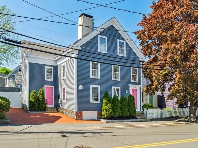 $1,650,000 | 101 Elm Street | Old Town Marblehead