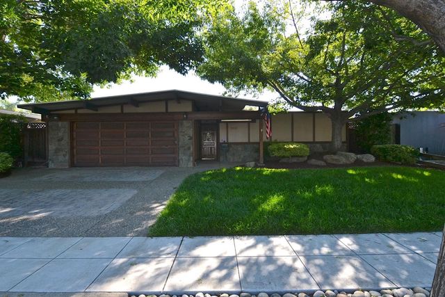 $4,995 | 2432 Fairoak Court | Willow Glen