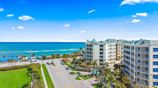 $1,495,000 | 131 Ocean Grande Boulevard, Unit 402 | Jupiter