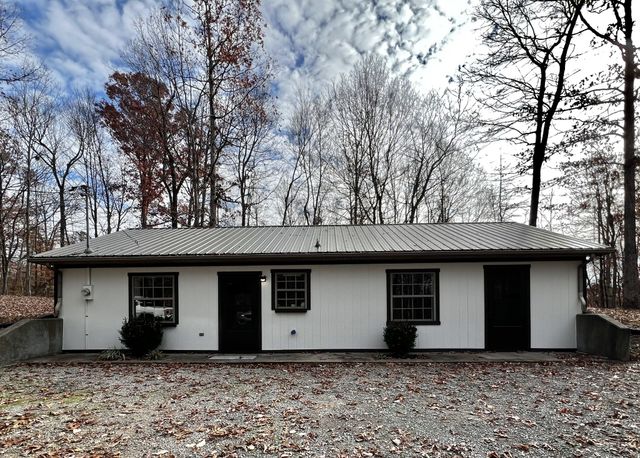 $1,295 | 2110 Buck Smith Hill Road