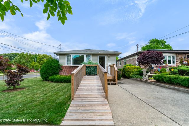 $695,000 | 57 Preston Avenue | Eltingville