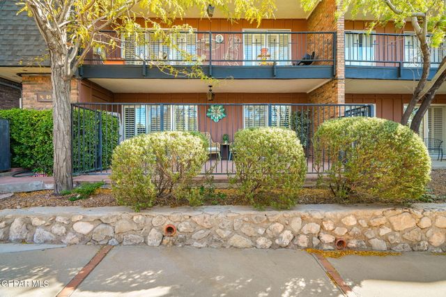 $189,999 | 4800 North Stanton Street, Unit 89 | Mission Hills North