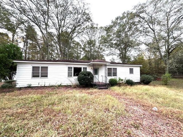 $180,000 | 829 Oglesby Bridge Road Southeast