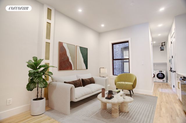 $4,354 | 206 West 96th Street, Unit 3A | Upper West Side