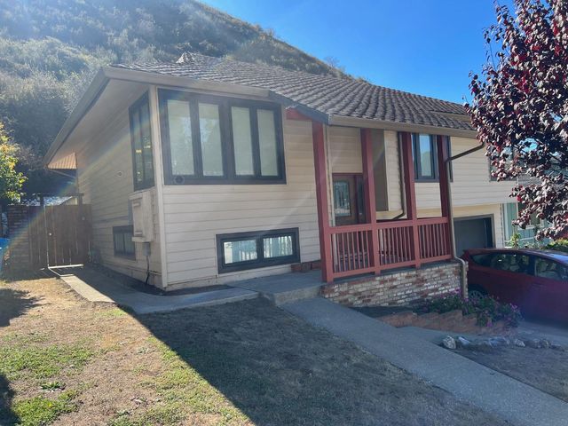 $6,000 | 745 Big Bend Drive | Park Pacifica