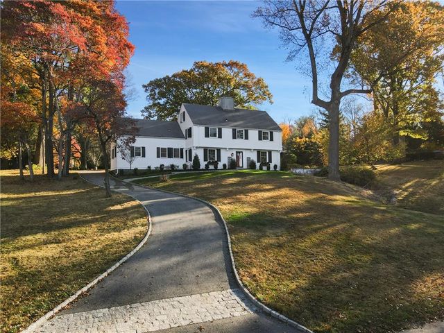 $2,249,000 | 205 River Road | Briarcliff Manor