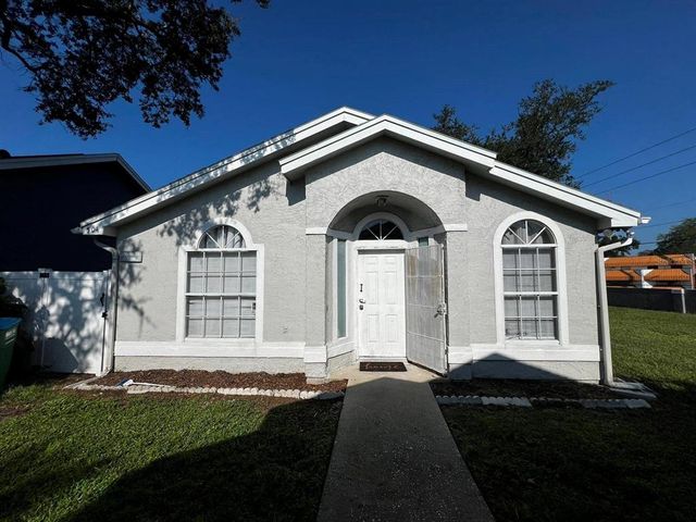 $295,000 | 504 San Gabriel Court | North Orlando