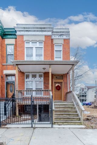 $599,000 | 615 East 42nd Street | Bronzeville