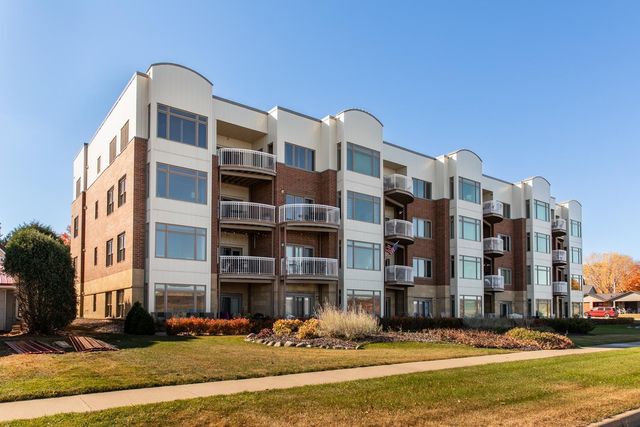 $750,000 | 900 South Lakeshore Drive, Unit 405 | Lake City