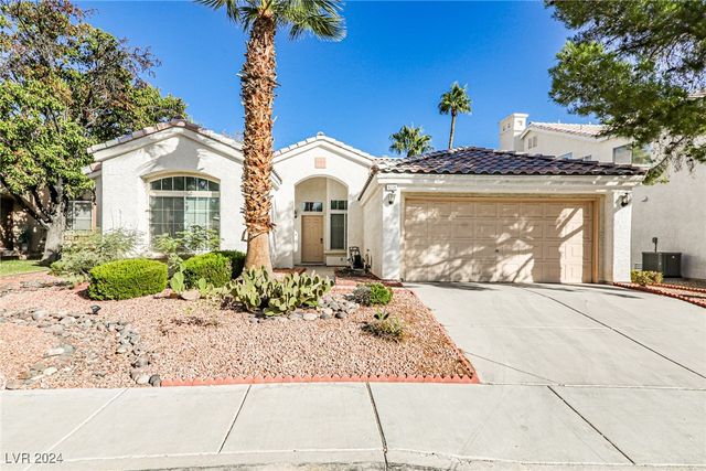 $2,180 | 9228 Spruce Mountain Way | Evergreen in the Hills at Summerlin