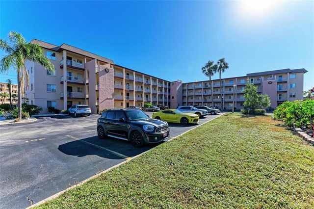 $155,000 | 4137 Heron Way, Unit 204E | South Bradenton