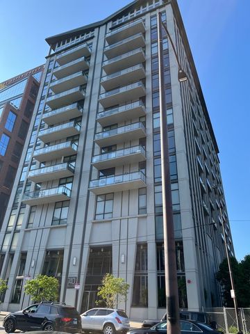 $3,195 | 740 West Fulton Street, Unit 1008 | West Loop