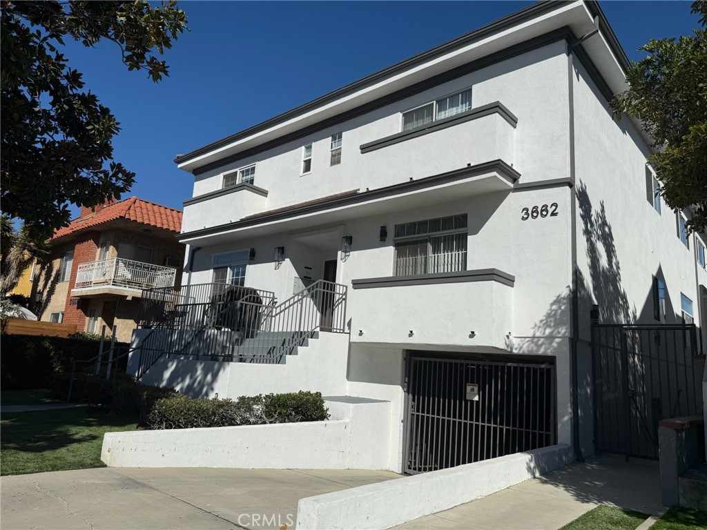 a view of a white building