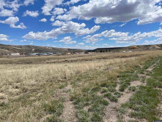 $1,000,000 | 13.25 Acres Canyon Road | Diamondville