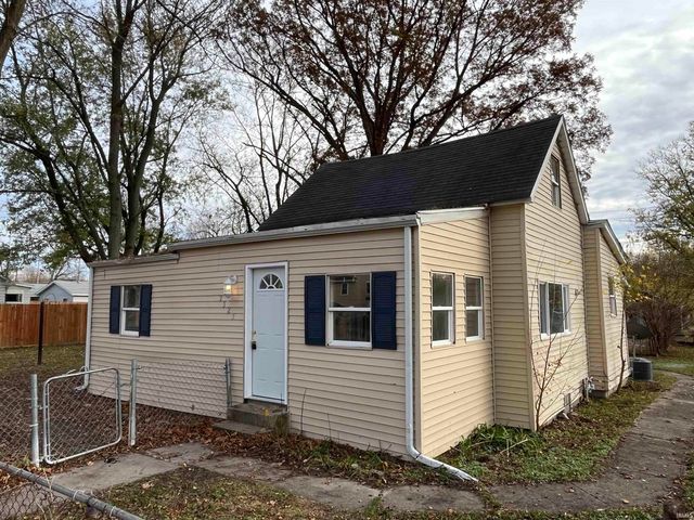 $109,900 | 2525 West 11th Street | Forest Park