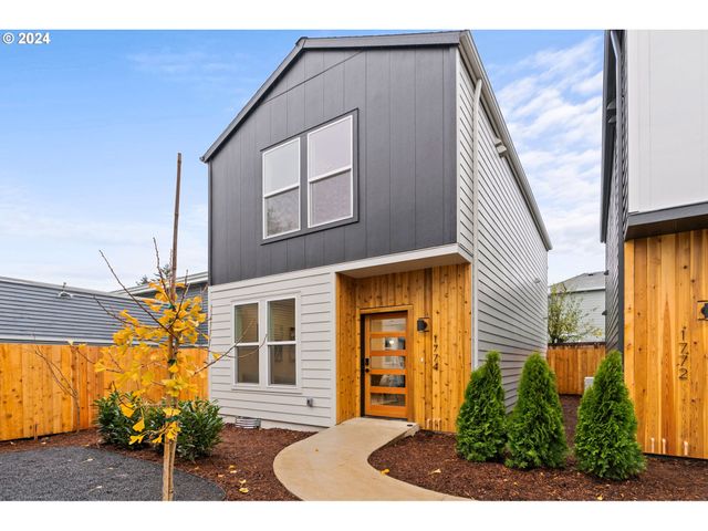 $515,000 | 1774 Southeast Umatilla Street | Sellwood-Moreland