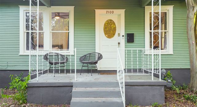 $975,000 | 2100 Kinney Avenue | Zilker