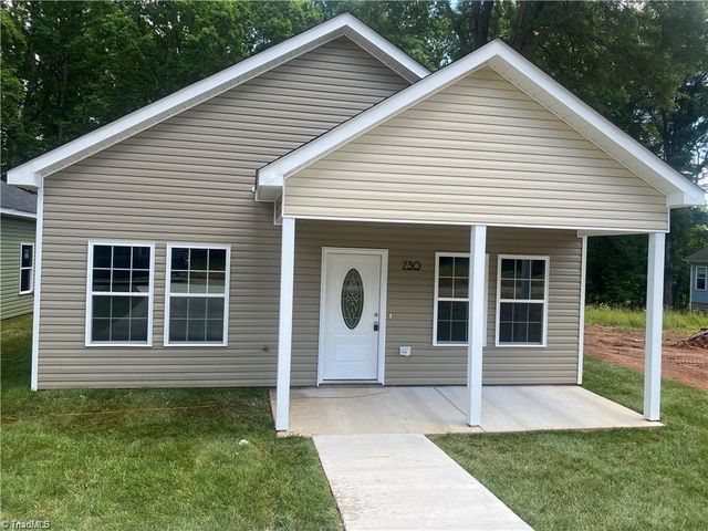 $206,500 | 717 Meadowgreen Village Drive | Eden