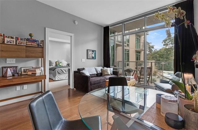 $2,100 | 905 Juniper Street Northeast, Unit 401 | Midtown Atlanta