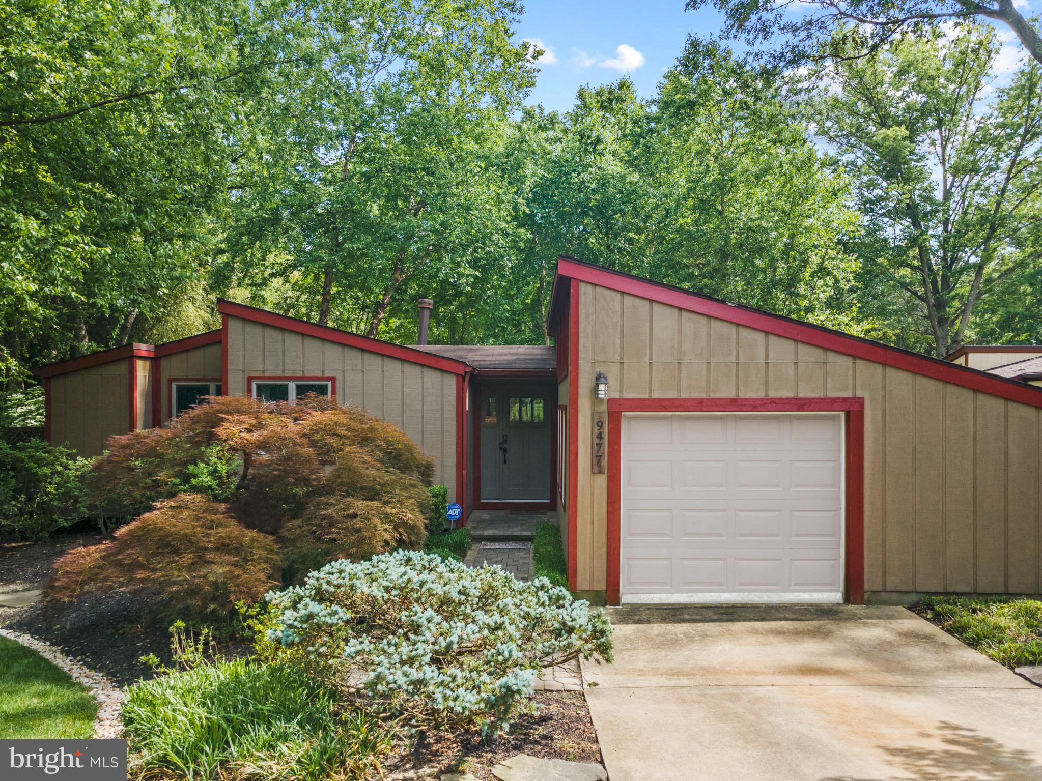 a house view with a outdoor space