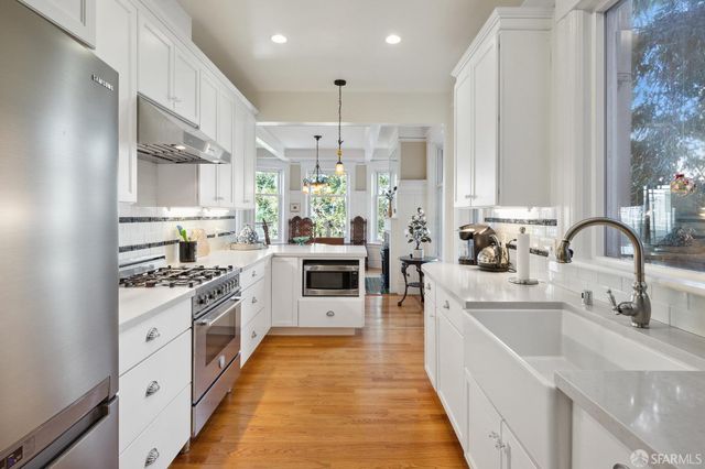 $1,995,000 | 1125 Leavenworth Street | Nob Hill