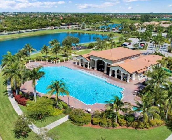 $350,000 | 22631 Southwest 88th Place, Unit 518 | Cutler Bay