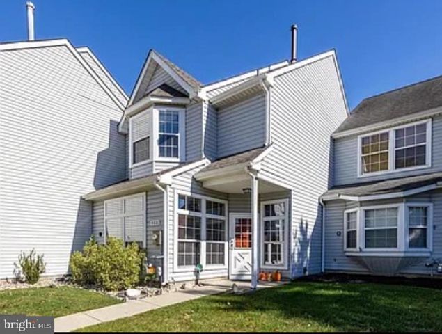 $314,900 | 908 Thoreau Lane | Williamstown