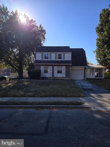 $299,900 | 505 East Providence Road | Hilldale-Roselawn