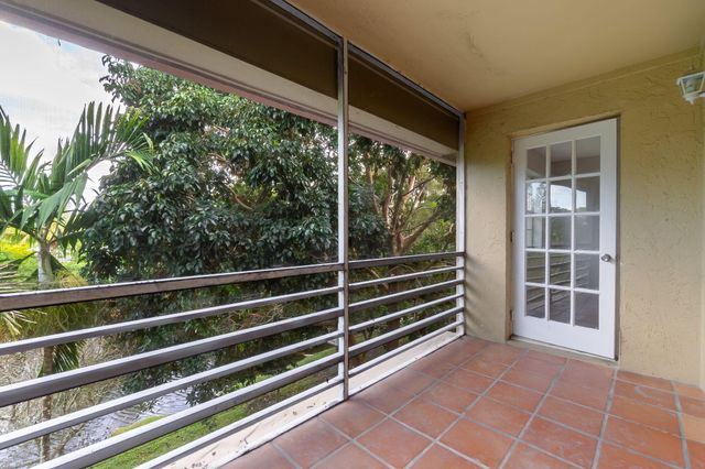 $2,000 | 120 Sparrow Drive, Unit 314 | Village Walk