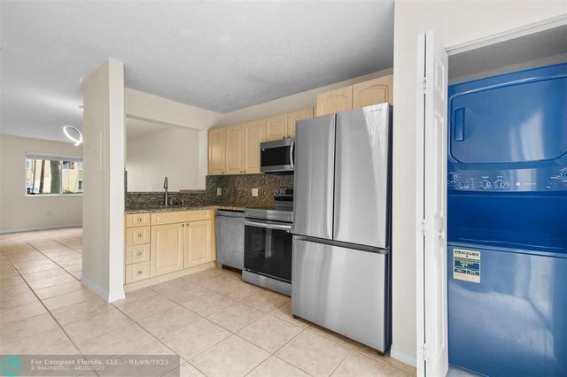 $2,250 | 7850 Northwest 6th Street, Unit 104 | Pembroke Pines