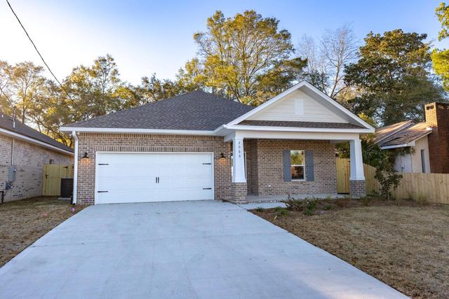 $469,900 | 1061 Everglade Drive | Niceville