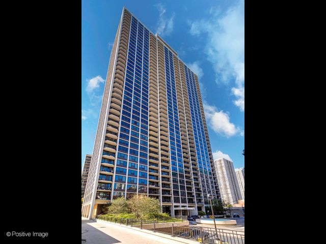 $299,900 | 1560 North Sandburg Terrace, Unit 1204 | James House