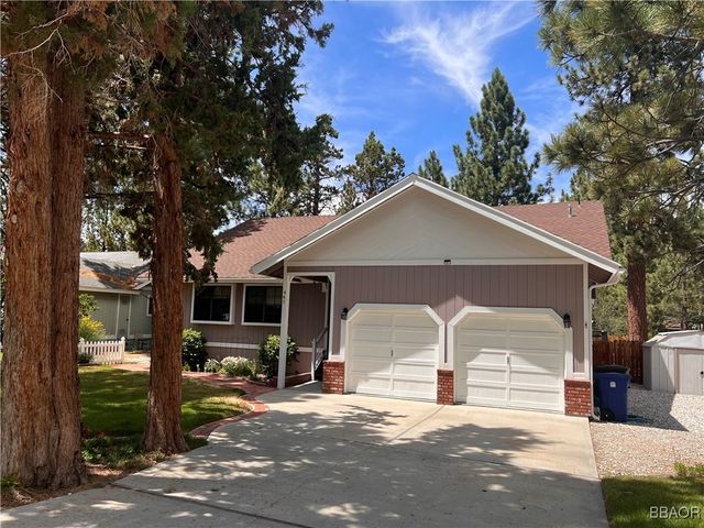 $599,000 | 441 Angeles Boulevard | Big Bear City