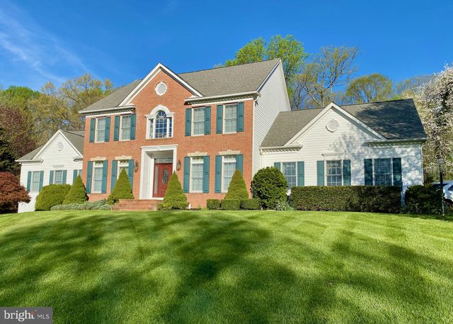 $1,200,000 | 6240 Belmont Circle