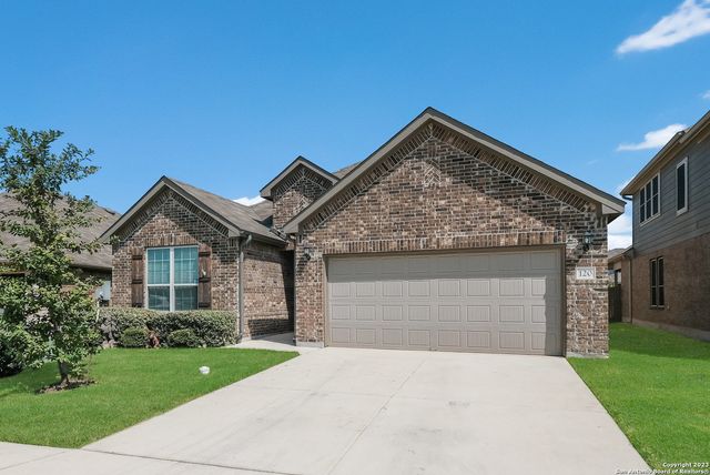 $522,000 | 120 Aberdeen | Boerne