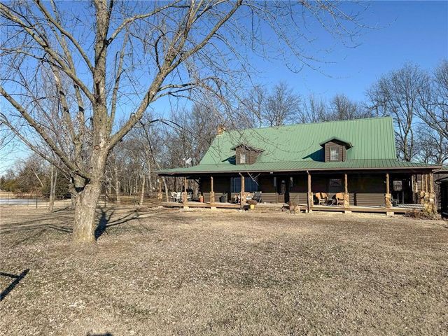 $410,000 | 10238 Southwest 90th Street | Neosho Township - Cherokee County