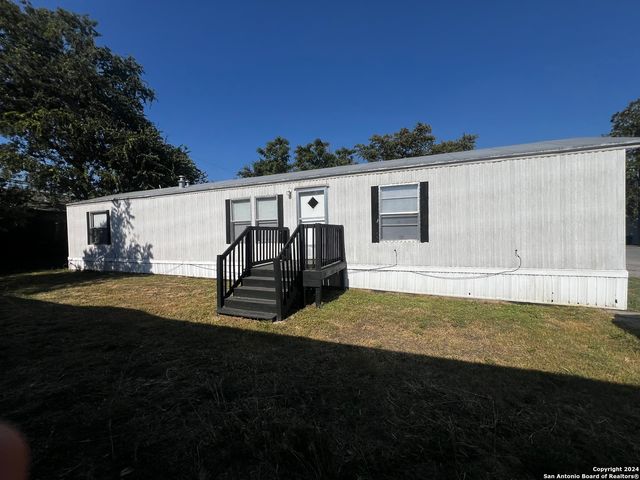 $69,900 | 503 Uhland Road | Millview East