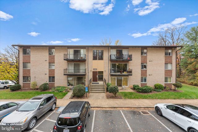 $255,000 | 4106 Mangalore Drive, Unit 302 | Annandale