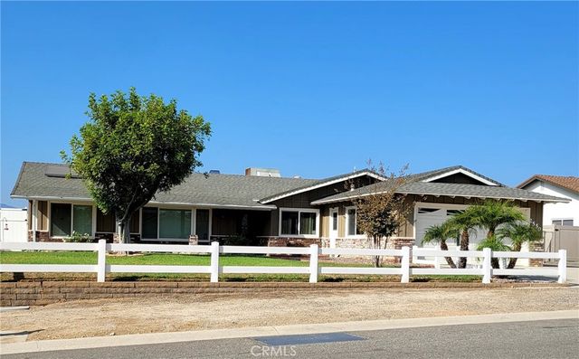 $1,200,000 | 2550 Vine Avenue | Norco