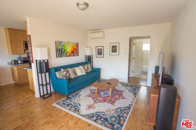 $2,450 | 4209 McLaughlin Avenue, Unit 4 | Mar Vista