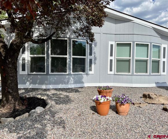 $349,900 | 1526 Arizona Street | Montrose