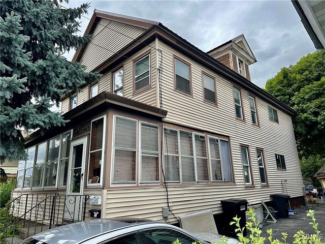 $169,900 | 118-20 Pulaski Street | Lakefront