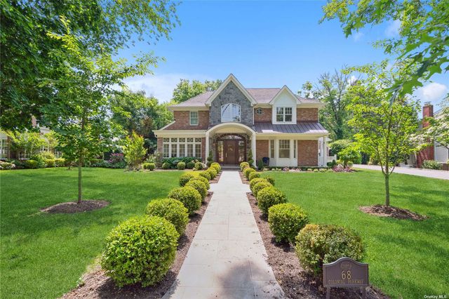$4,700,000 | 68 Colonial Parkway | Manhasset