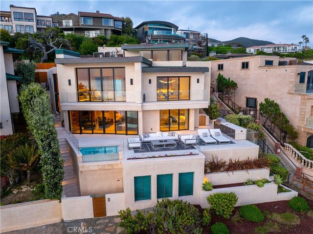 $34,900,000 | 18 Lagunita Drive | Laguna Beach Village